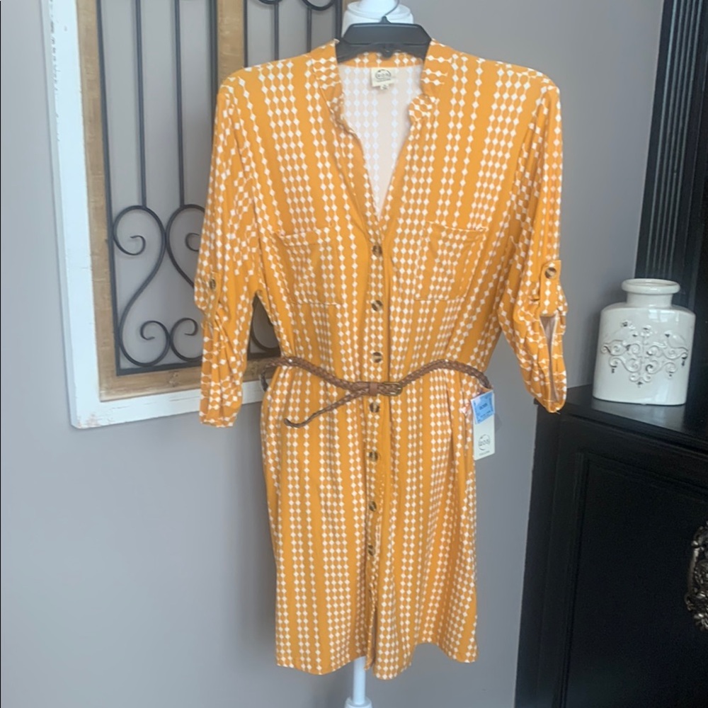Geo Pattern Yellow Dress - Picture 2 of 3